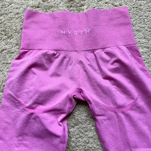 NVGTN bubble gum contour seamless leggings - Picture 2 of 4